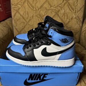 Nike Air Jordan 1‎ Retro OG High UNC Toe GS Grade School FD1437-400 Size 6.5Y/8W